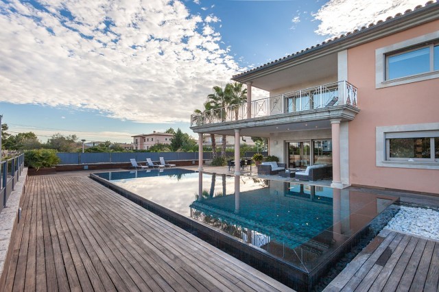 The best villas to buy in Puerto Pollensa